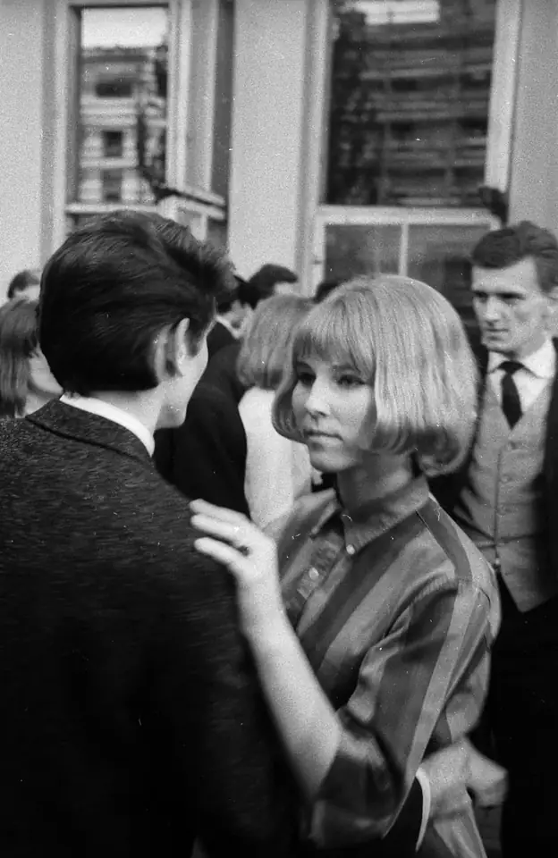 Dancing together · 1964
