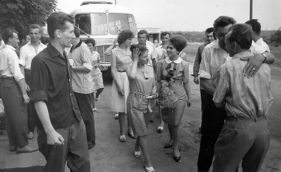 An outing · 1962